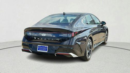 2026 Hyundai SONATA SEL