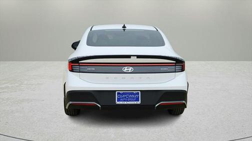 2025 Hyundai SONATA SE