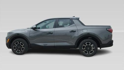 2025 Hyundai SANTA CRUZ SEL Activity