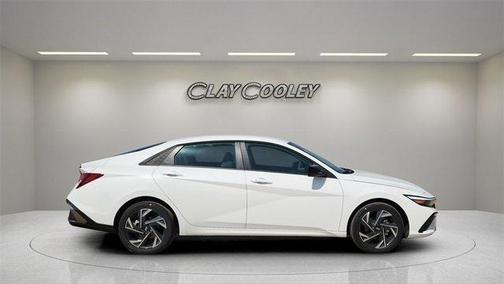 2025 Hyundai ELANTRA Sport