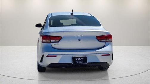 2022 Kia Rio LX
