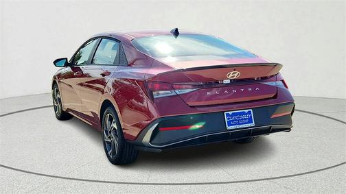 2025 Hyundai ELANTRA Sport