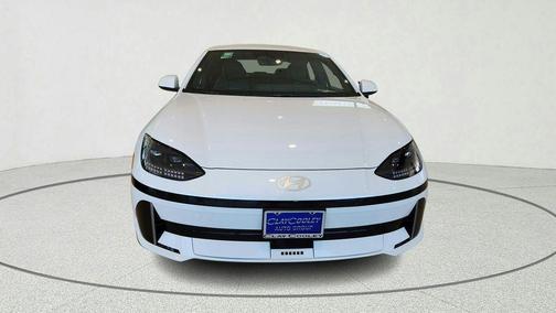 2025 Hyundai IONIQ 6 SEL