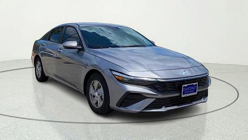 Fluid Metal 2025 Hyundai ELANTRA SE