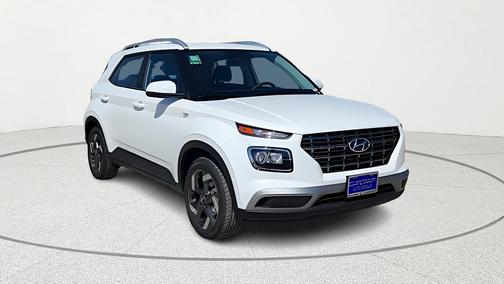 Lunar White 2026 Hyundai VENUE SEL