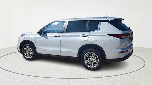 2024 Mitsubishi Outlander ES 2.5 2WD