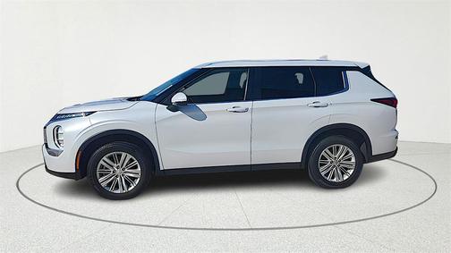 2024 Mitsubishi Outlander ES 2.5 2WD