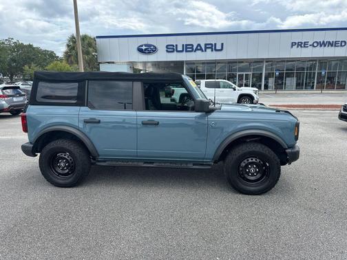 2022 Ford Bronco Black Diamond