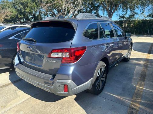 2018 Subaru Outback 2.5i Limited