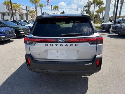 Ice Silver Metallic 2026 Subaru Outback Touring XT