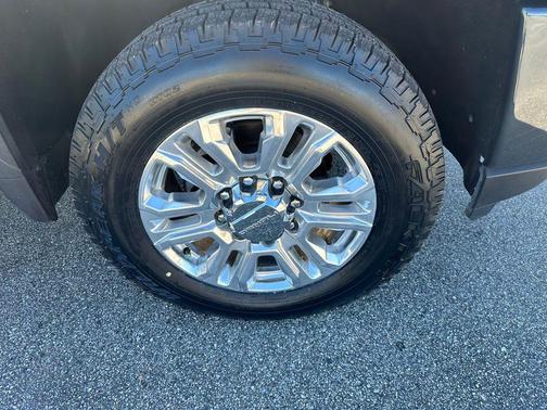 2022 GMC Sierra 2500 Denali