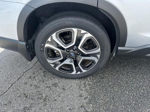 2024 Subaru Ascent Touring 7-Passenger