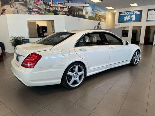 2013 Mercedes-Benz S-Class S 550