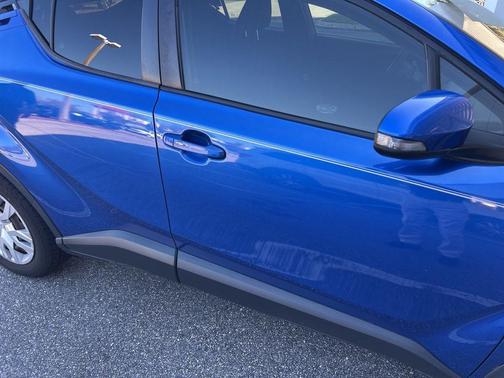 2019 Toyota C-HR LE