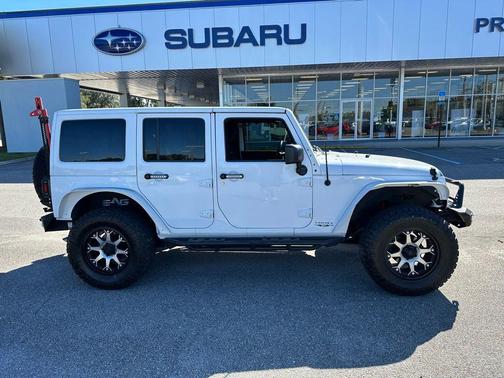 2017 Jeep Wrangler Unlimited Sahara