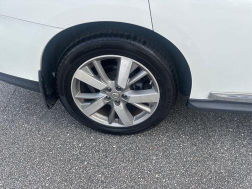 2015 Nissan Pathfinder Platinum