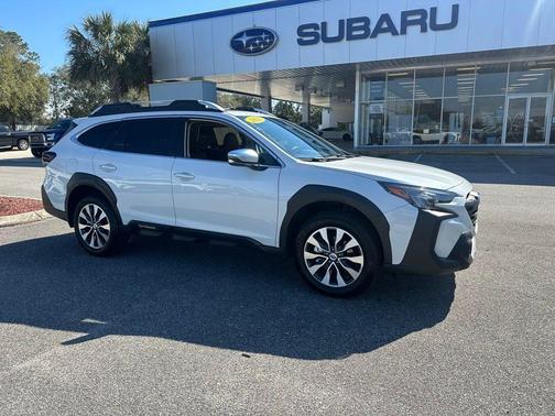 2025 Subaru Outback Touring XT
