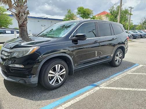 Crystal Black Pearl 2016 Honda Pilot EX-L