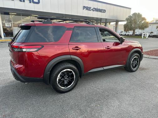 2024 Nissan Pathfinder Rock Creek 4WD
