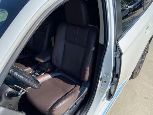 2018 Mitsubishi Outlander PHEV SEL