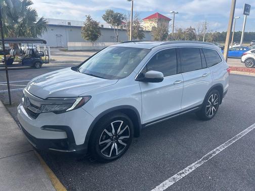 2021 Honda Pilot Touring 8-Passenger