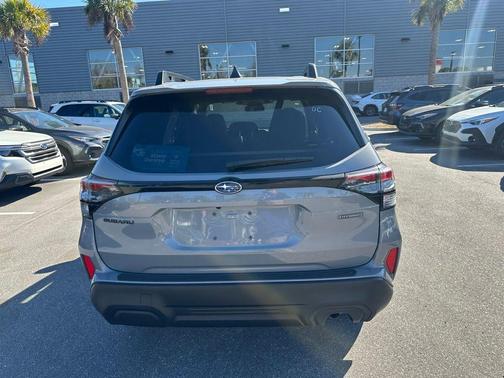 2025 Subaru Forester Hybrid Premium