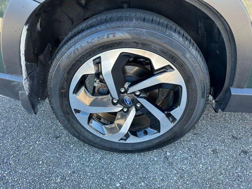 2023 Subaru Forester Touring