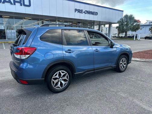 2020 Subaru Forester Premium