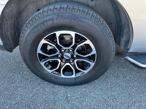 2023 Ford Expedition XLT