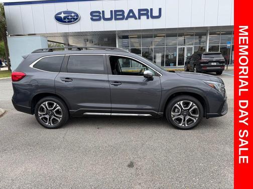 Magnetite Gray Metallic 2023 Subaru Ascent Limited 8-Passenger