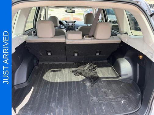 Ice Silver Metallic 2015 Subaru Forester 2.5i Limited