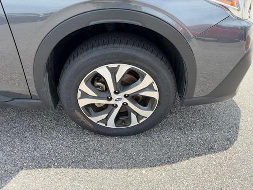Magnetite Gray Metallic 2021 Subaru Outback Limited