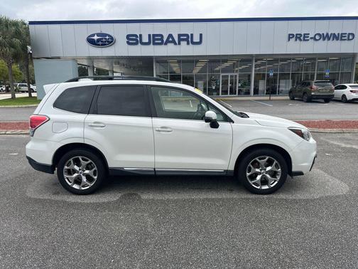 2017 Subaru Forester 2.5i Touring