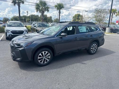 2025 Subaru Outback Base