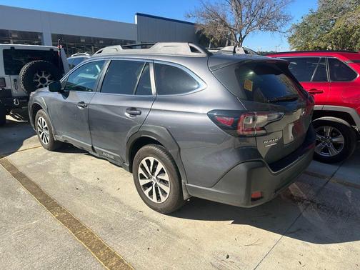 2023 Subaru Outback Premium