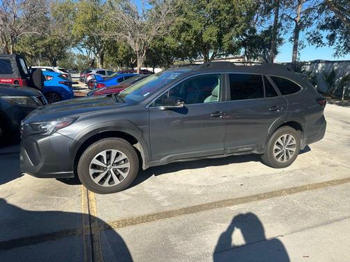 2023 Subaru Outback Premium