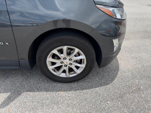 Nightfall Gray Metallic 2018 Chevrolet Equinox LS