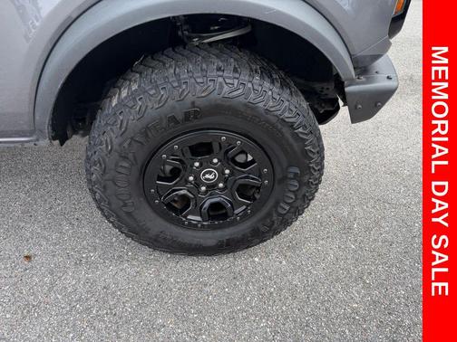 Carbonized Gray Metallic 2022 Ford Bronco Wildtrak