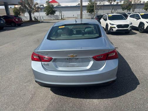 2017 Chevrolet Malibu 1LT
