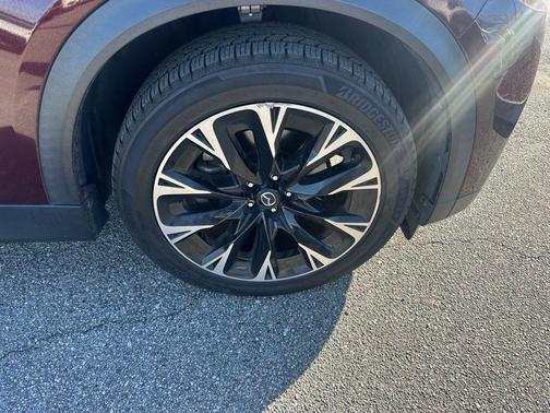 2024 Mazda CX-90 PHEV Premium Plus