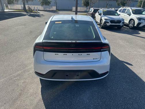 2023 Toyota Prius LE