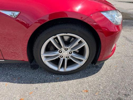 Red Multi-Coat 2014 Tesla Model S Base