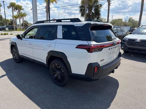 Crystal White Pearl 2026 Subaru Outback Limited XT