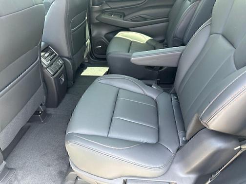 2025 Subaru Ascent Bronze Edition 7-Passenger