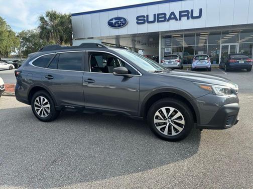 2022 Subaru Outback Base
