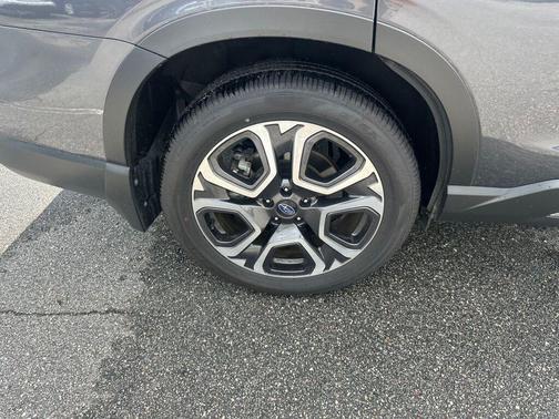 2024 Subaru Ascent Touring 7-Passenger