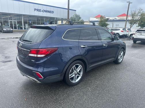 2017 Hyundai SANTA FE SE Ultimate