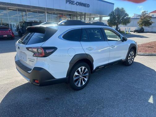 2025 Subaru Outback Touring