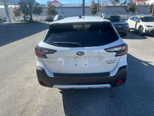 2025 Subaru Outback Touring