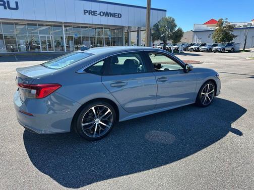 2023 Honda Civic Touring